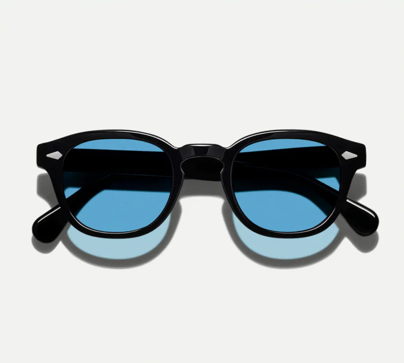 Black & Blue